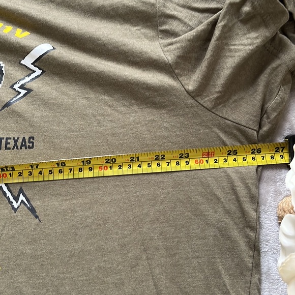 GAS MONKEY GARAGE- blood sweat and beers tshirt - Picture 6 of 6